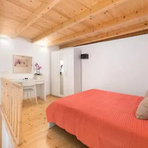 Niochori 1 Apartment *