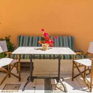 Efchi 1904 Hotel 4*