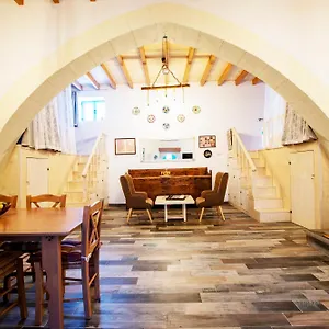 Stefanis Relis House Holiday home *