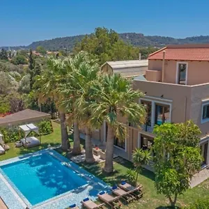 Mit Privatpool Fuer 20 Personen In Ialysos, Dodekanes * Ialysos (Rhodes)
