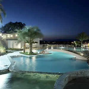 Hotel Avra