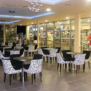 Evi Rhodes 酒店