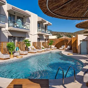 Oasis Windsurfing Hotel