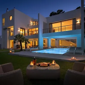 Villa Ixian Hilltop *