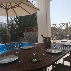 3 Bed In Village Lardos