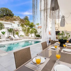 Villa Mikaela's Pool House *
