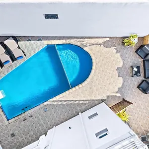 Victoria Villa Afantou