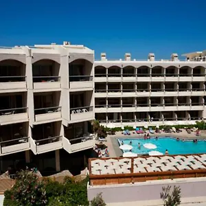 Lomeniz Hotel