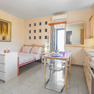 1-sea View Studio For 2 In The Centre! Appartement *