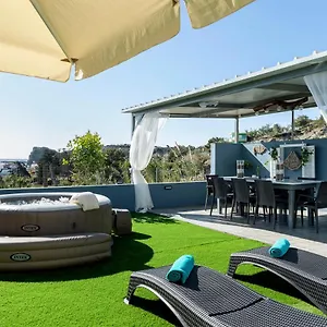 Royal Luxury