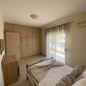 Apartment Orfanos