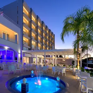 Oceanis Park מלון איקסיה