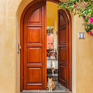 Villa Victoria Old Town Rhodes City