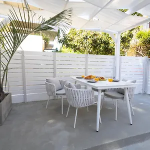 30villa Rd Rhodes City