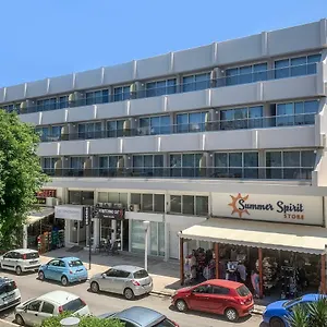 The By Esperia Apartmanhotel