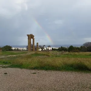 Beautiful With Private Garden!! * Rhodes City