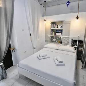 Apartment Penelope Garden House Old Town