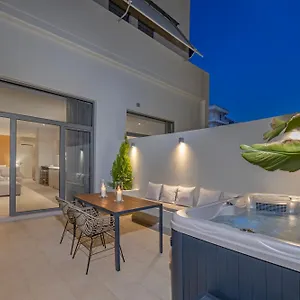 Earthy Haven-minimalist Luxury & Hot Tub *
