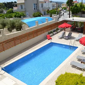 Memories Aparthotel 2*