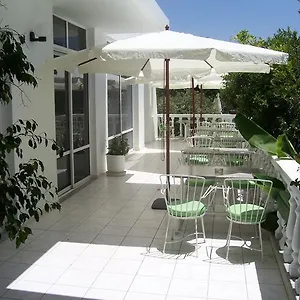 Savelen Hotel Theológos