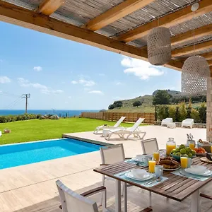 Villa Ikaros
