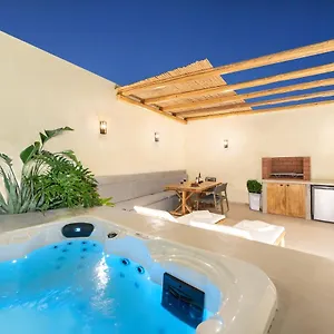 Melitia Traditional House Villa *