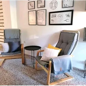 Cozy Studio In A Quiet Neighborhood Apartman