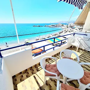 Dorothy's Seaview * Haraki