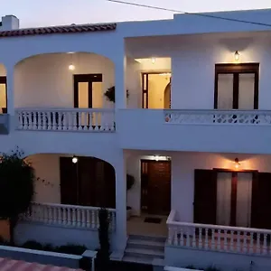 Filoxenia House Archangelos (Rhodes)