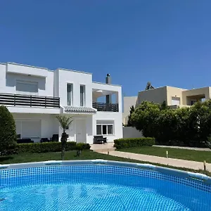 Epavlis بيت للعطل *