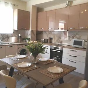 Apartament Sunny Holidays Kremastí
