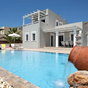 Villa Alexia By *