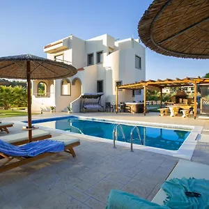 Sun's Reach Villa