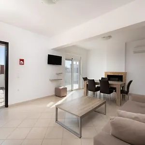 Casa Marinella Holiday home *