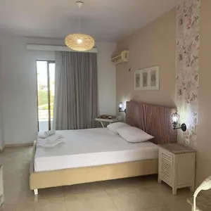 Yianna Apartman Faliráki