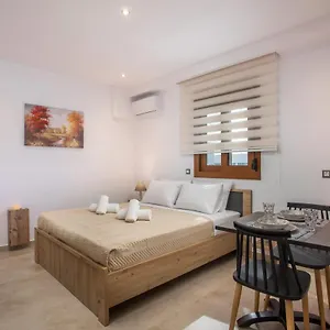 M&e Apartment *