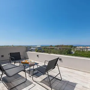 Apartment Tsatos Luxury