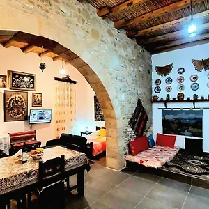 Traditional House Emmanouela * Afantou