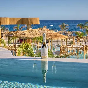 Alia Luxury And 3* Χαράκι