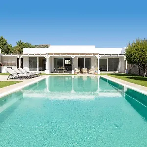 Villa Hermes Ladiko *