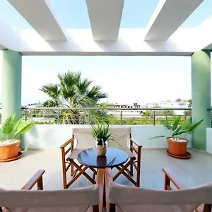 Elli Garden View - Spacious Fully Equipped
