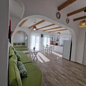 Daire Seva's House *