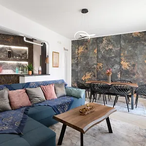Le Peridot Garden House Rhodes City