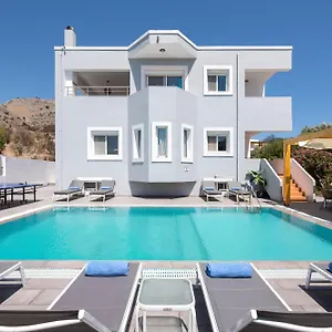 Bella With Private Pool And Hot Tub Villa Lardos