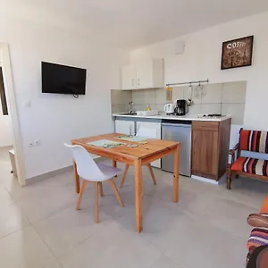 Loft For 2 In Rhodes Town Near Elli Apartment *
