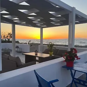 Lambou Sunset Holiday home *