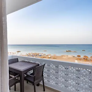 아파트 Sunny Sands Seaview