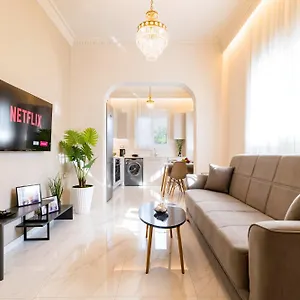 Nikargy Luxury Semesterbostad