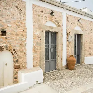 Lägenhet Amarantos-traditional Village House-apollona Apollona