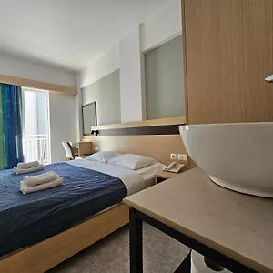 G92 Hotel 2*